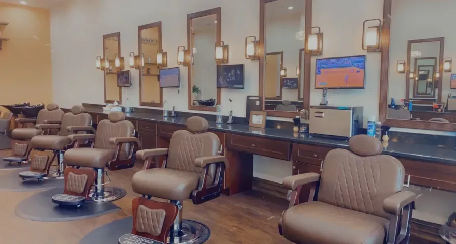 Cool Heads Barbershop Addison — Barber shop in Addison